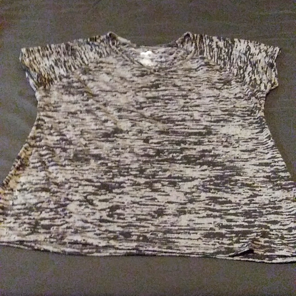 Avia black and grey athletic top
